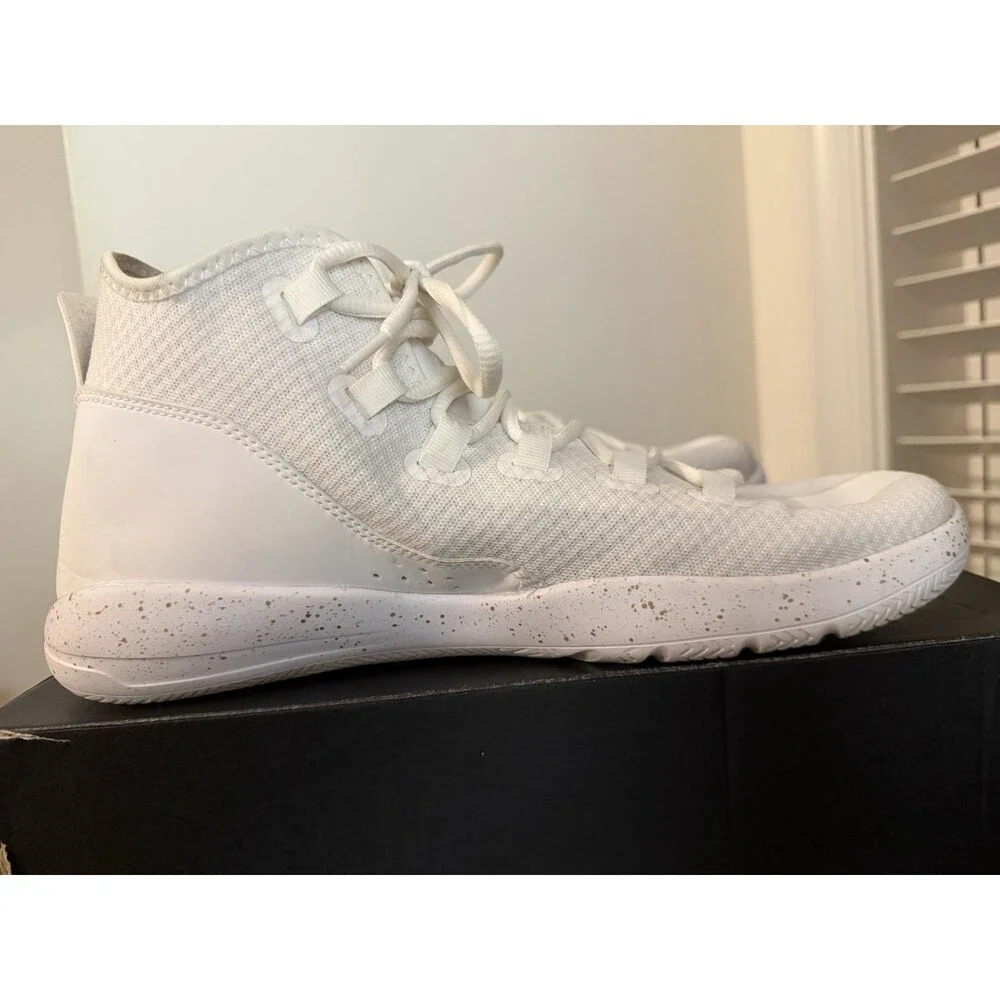 Nike Air Jordan Reveal Metallic Gold Coin White Sneakers Men’s 11.5